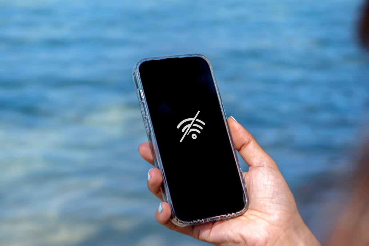 Is Three Network still down? Latest update after major outage hits UK ...