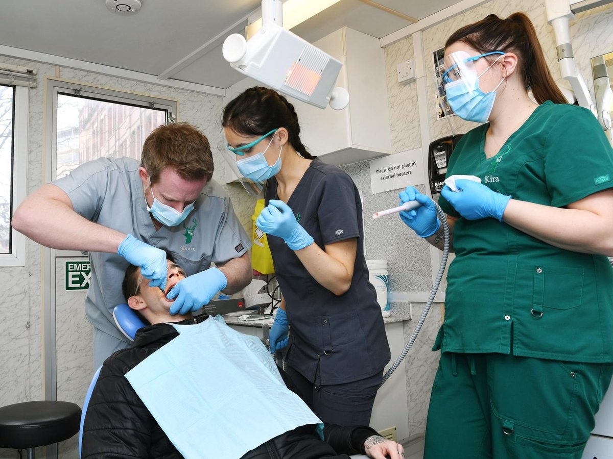 Alert issued as dental check ups in north Kirklees fall | Dewsbury Reporter