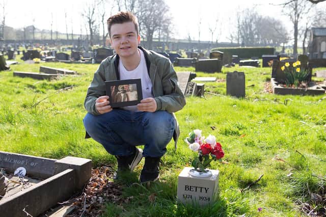 George at Betty and Lucille's grave at Liversedge Cemetry.