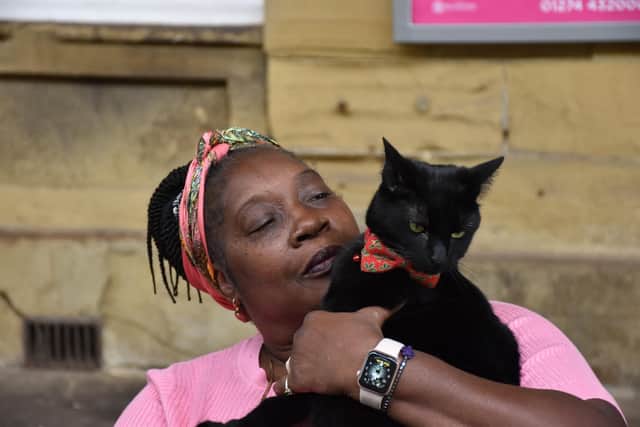 Angie Hunte and Huddersfield Station cat, Felix