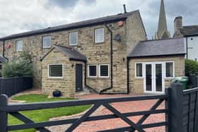 Ings Cottage, Town Gate, Scholes is offered to rent by Barkers Estate Agents, Cleckheaton, priced £950 per calendar month