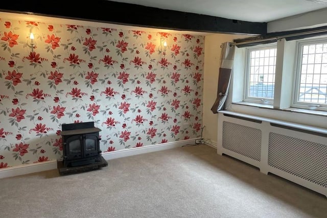 Ings Cottage, Town Gate, Scholes is offered to rent by Barkers Estate Agents, Cleckheaton, priced £950 per calendar month