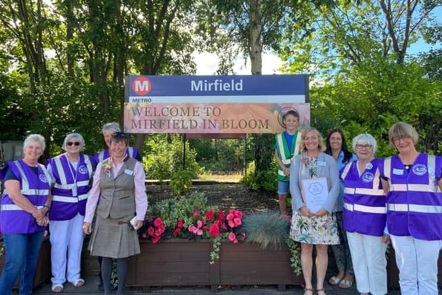 Judges Ann Holland and Geraldine king with some of the Mirfield in Bloom volunteers.