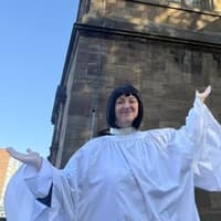 Reserve your pew as The Vicar of Dibley comes to Dewsbury stage