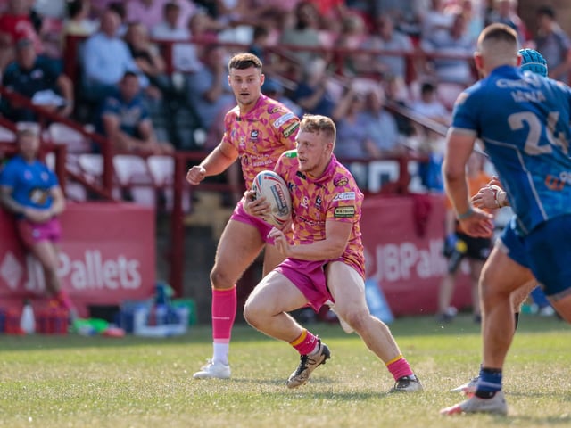 Batley Bulldogs v Barrow Raiders. Sunday, August 14
