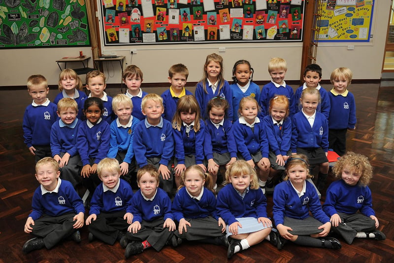 School starters at Battyeford Primary School in 2013.