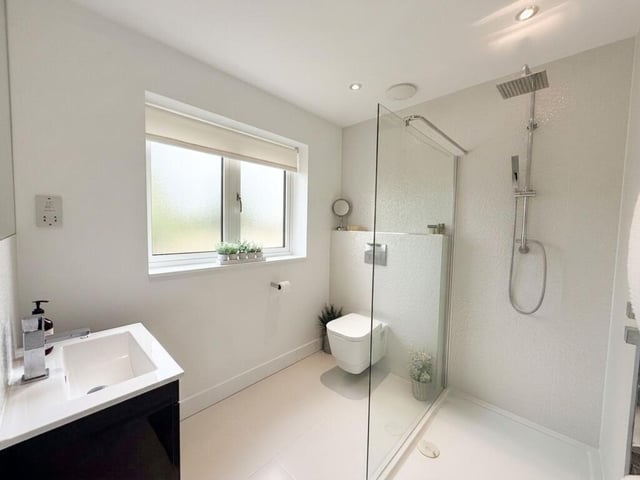 En-suite.