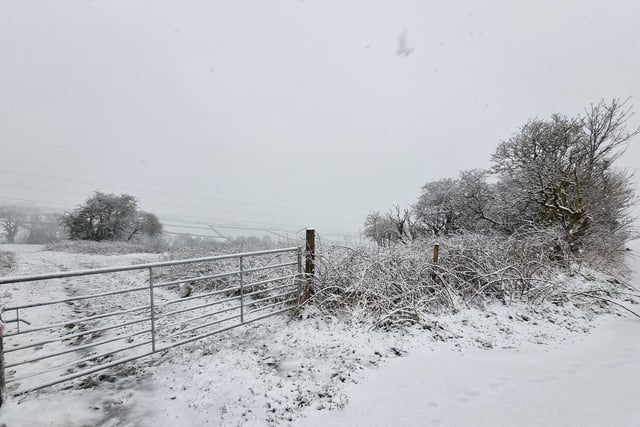 Overlooking the snowy hills to Liversedge and Norristhorpe.