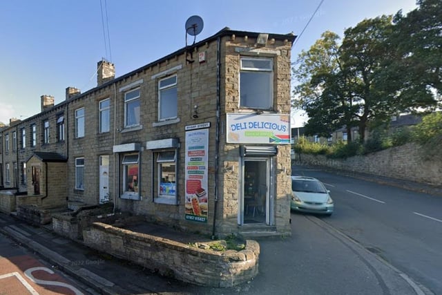 Deli Delicious on Wharf Street, Dewsbury, has a 4.8 star rating and 32 reviews.