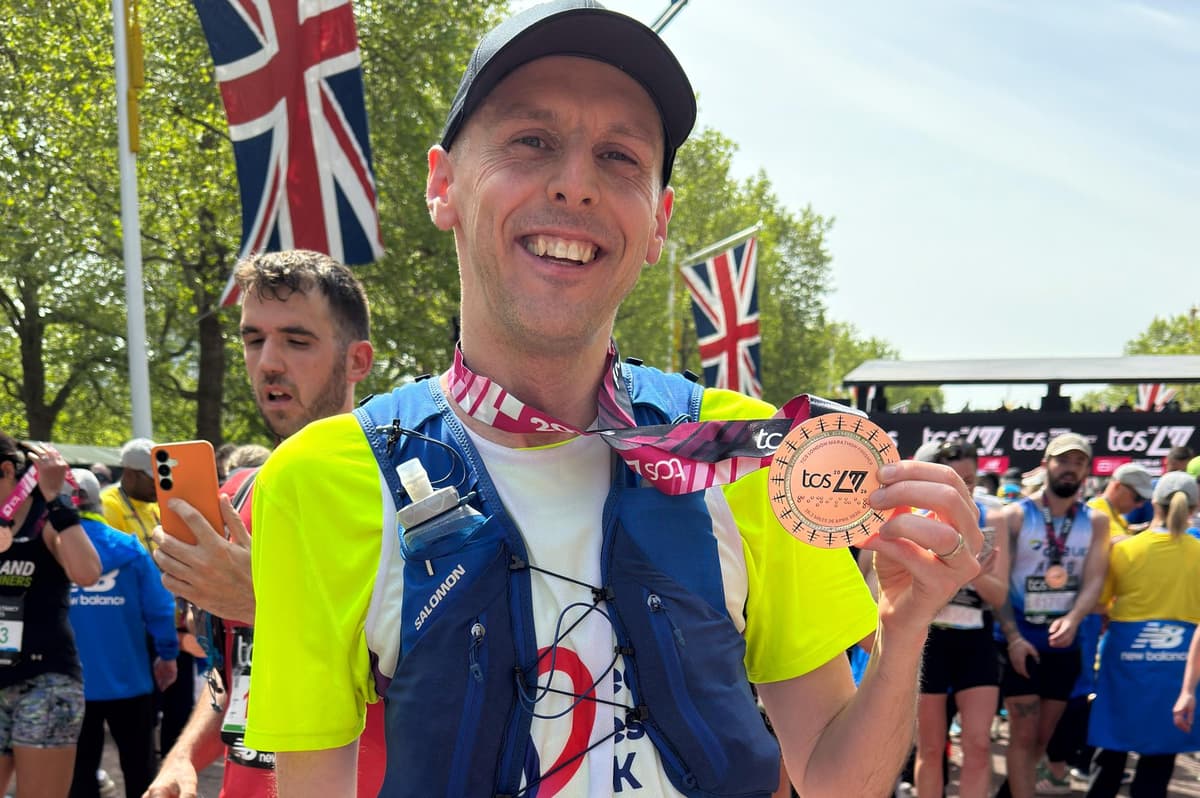 Dewsbury runner completes London Marathon for heart disease charity