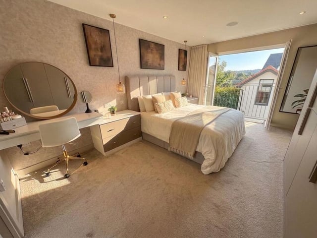 The principal bedroom suite.