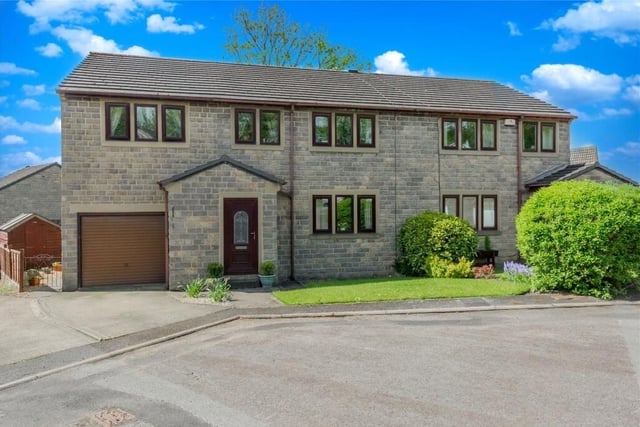 This property on Blacup Moor View in Cleckheaton is currently for sale on Rightmove for a guide price of £325,000.