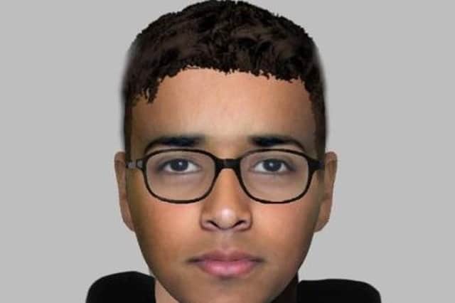 West Yorkshire Police have issued an Efit image of a man they want to speak to after a robbery in Crow Nest Park, Dewsbury.