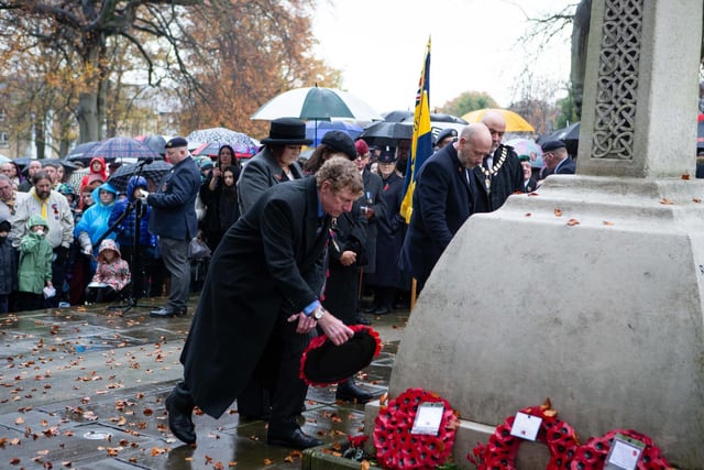 Mirfield's wreath-laying and memorial service took place in Ings Grove Park