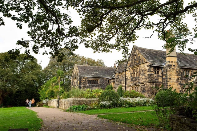 Early autumnal views around Oakwell Hall