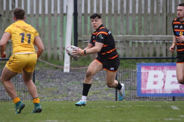 Captain Reiss Butterworth in action for Dewsbury Rams. (Photo credit: Thomas Fynn)