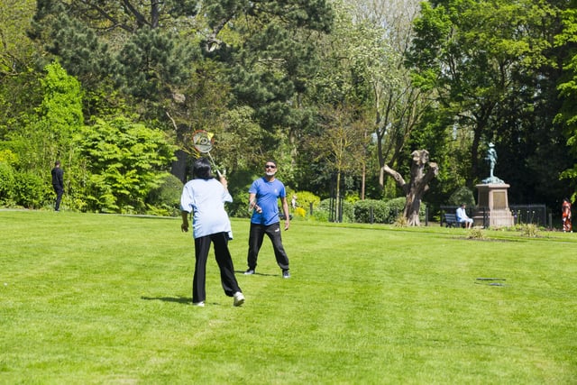 People playing badminton at Crow Nest Park.
