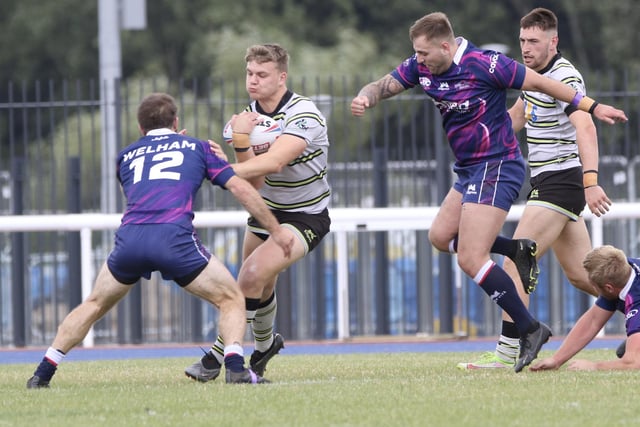 Dewsbury Rams clinched a thrilling 28-23 victory over Midlands Hurricanes on Sunday.