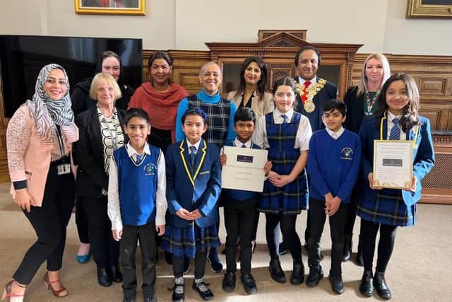 Presentation ceremony at Dewsbury Town Hall celebrating primary school pupils from Carlton and Warwick Road, who are being ‘inspired to aim for the very best’ after the launch of Oxbridge Minds.