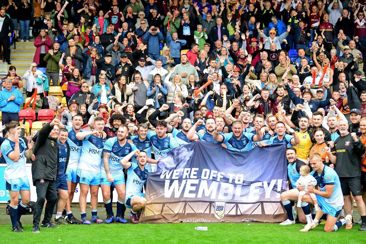 First Ever Visit PHOTO SPECIAL: Fans and players celebrate as Batley Bulldogs secure ...