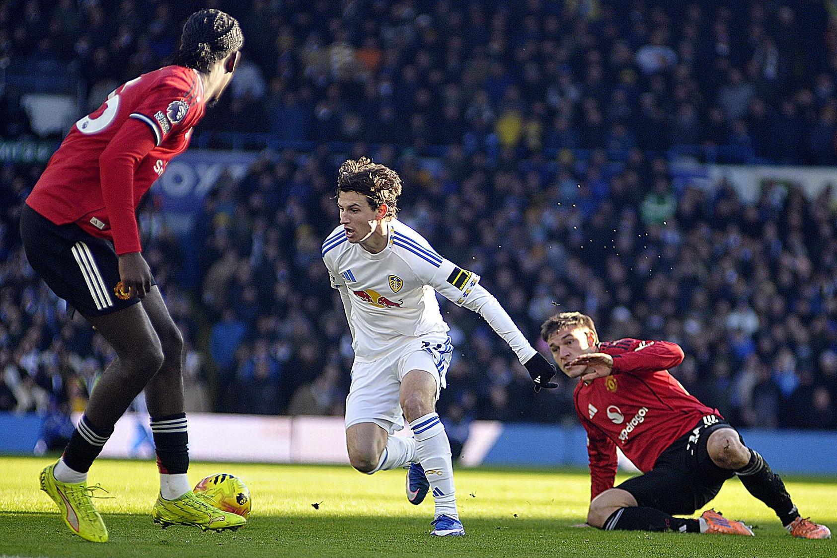 Daniel Farke proud of mentality of his players as Leeds United make it ...
