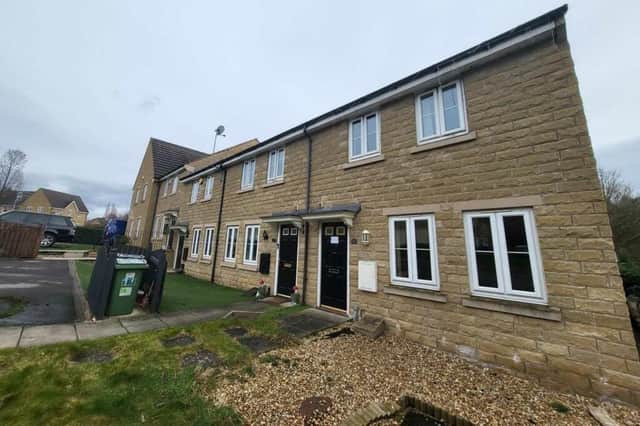 This property on Elsham Meadows, Dewsbury is currently for sale on Rightmove for a guide price of £150,000.
