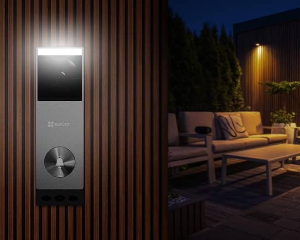 The EZVIZ EP3x Pro Video Doorbell