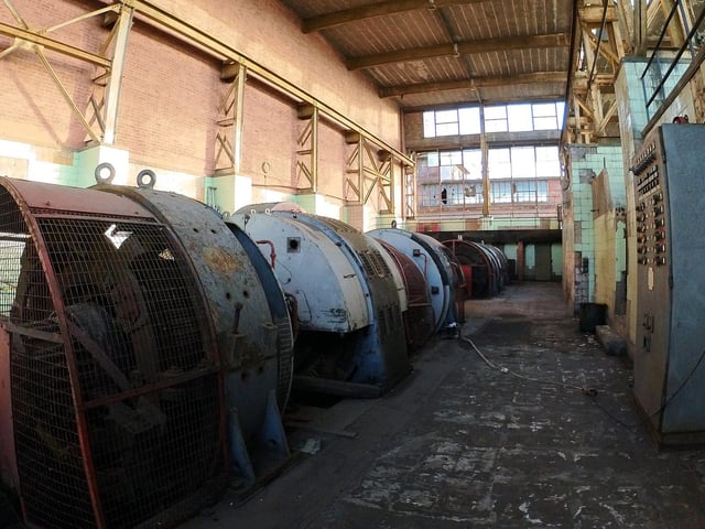 Did you used to work in this room?