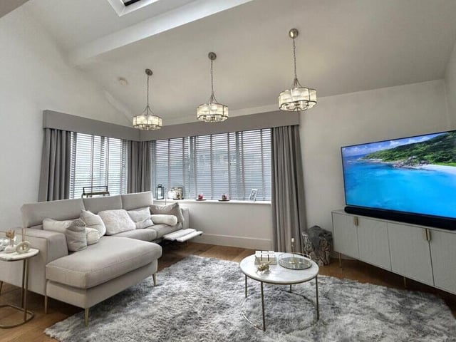 Sitting area.