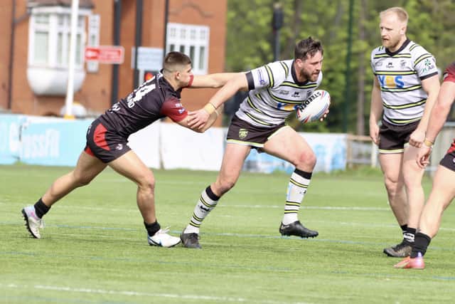 Matt Garside in action for the Rams against his former side London Broncos. (Photo credit: Thomas Fynn)