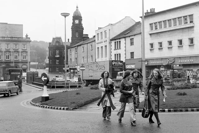 On January 10, we took a walk down memory lane with 16 retro photos of Dewsbury.
https://www.dewsburyreporter.co.uk/heritage-and-retro/heritage/picture-special-16-retro-photos-of-dewsbury-through-the-years-3980142