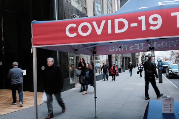 The Administration will end the COVID-19 vaccine requirements for international air travellers at the end of the day on May 11. Photo: Getty Images