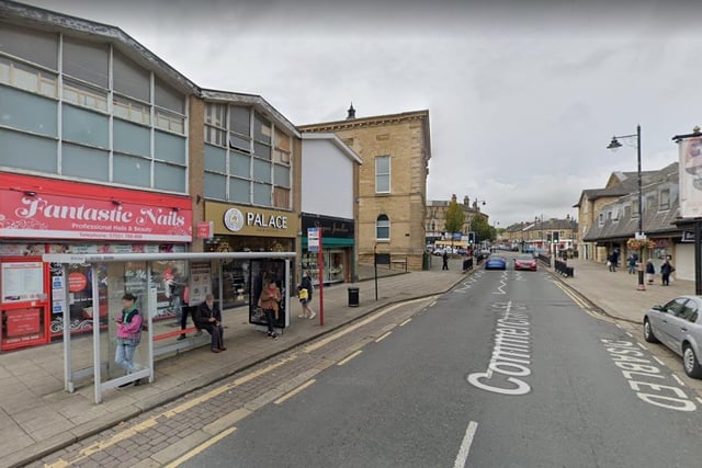 The estimated average annual household income for Batley Central is £29,300.