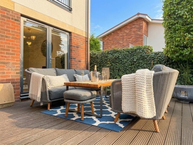 Outdoor entertaining space.