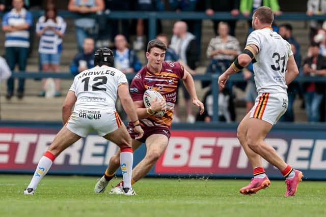Batley Bulldogs and Dewsbury Rams in action against each other in 2022. Picture: Neville Wright www.imagewrights.com