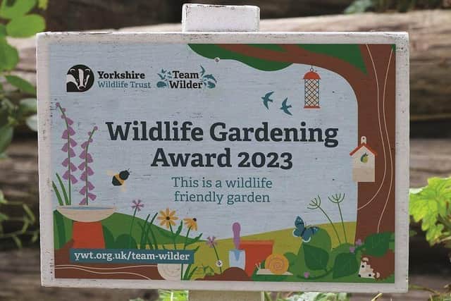 For a small donation participants will receive a plaque that can be proudly displayed in their garden.