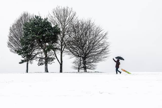 With Friday morning’s band of heavy snow clearing for brighter conditions, the Met Office has issued a Yellow weather warning for ice - as temperatures are set to plummet to -6C in Dewsbury, Batley and Spen.