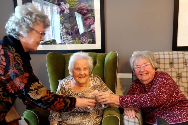 Residents celebrate World Cocktail Day