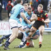 Dewsbury Rams in action against Featherstone Rovers. (Photo credit: Thomas Fynn)