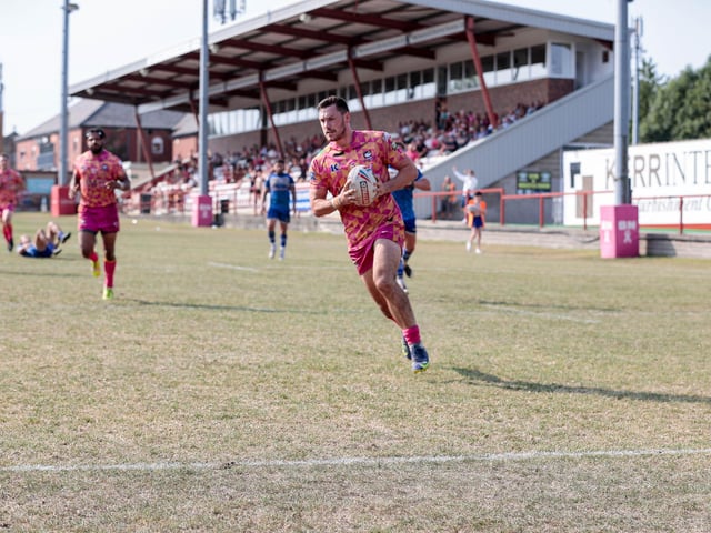 Batley Bulldogs v Barrow Raiders. Sunday, August 14