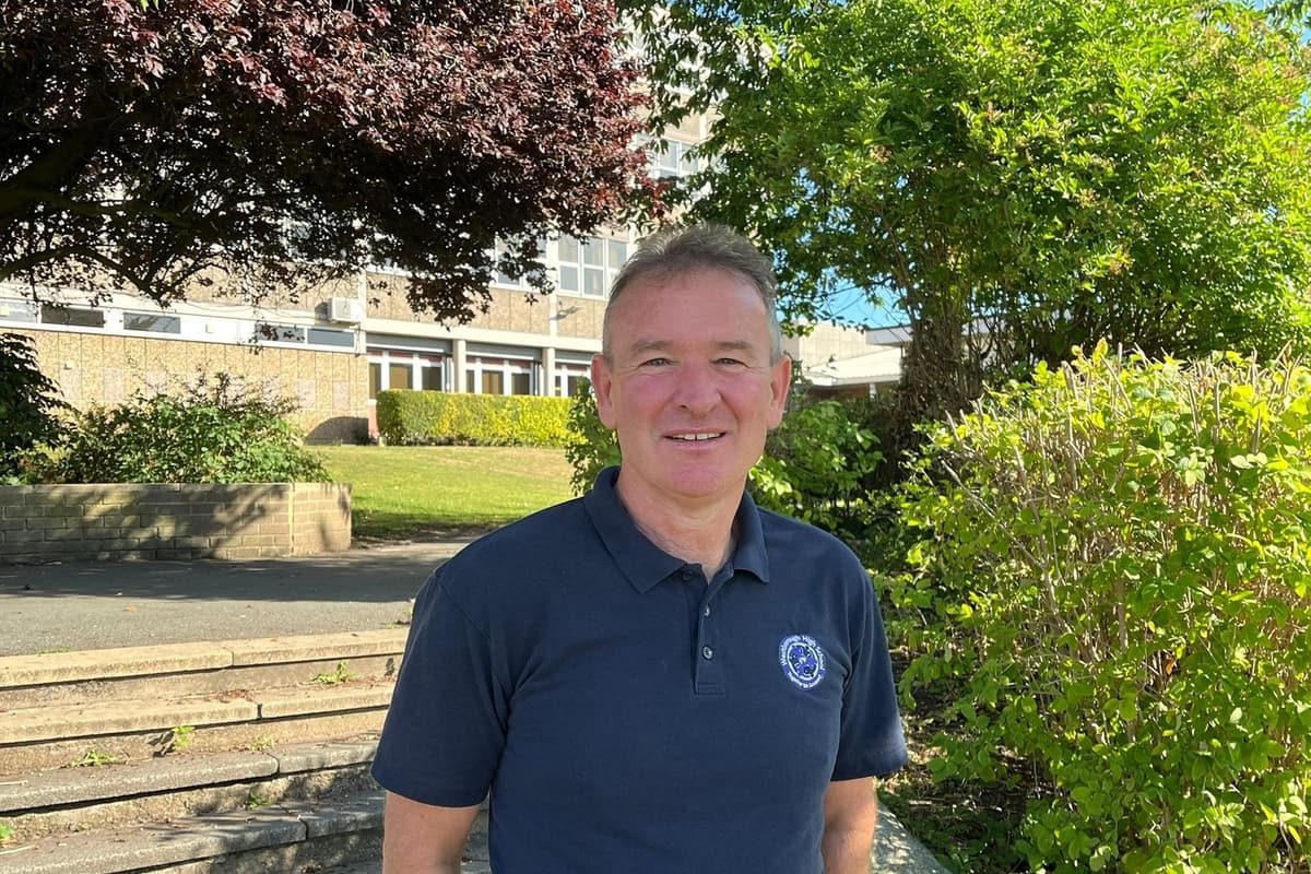 Legendary PE Teacher Blows Final Whistle On Career After 33 Years At legendary-pe-teacher-blows-final-whistle-on-career-after-33-years-at