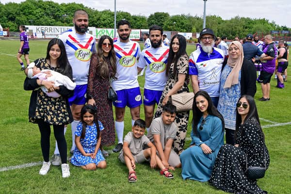 Organised by Batley Sporting Foundation, in conjunction with More in Common Batley and Spen and Jo’s family, as part of The Great Get Together, the event saw 3,000 people pack into the Fox’s Biscuits Stadium for the charity rugby match between Team Colostomy UK and British Asian Rugby Association before the Bulldogs’ Championship game with York Knights.