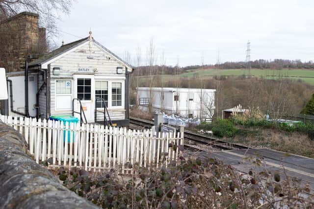 The Lady Anne Level crossing and signal box in Batley will be replaced by a new footbridge.