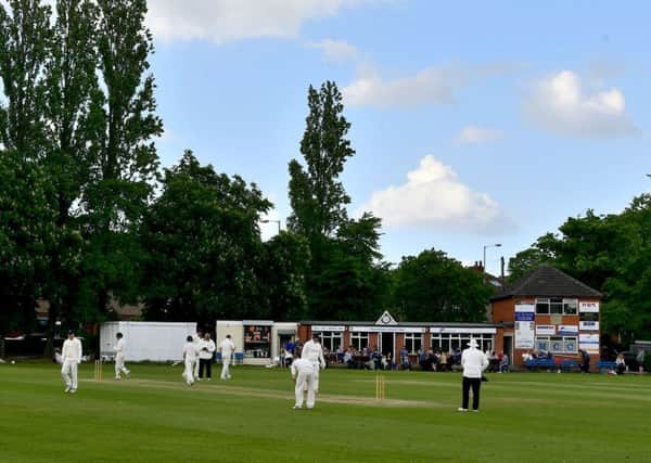 Moorlands bounced back from three straight defeats in the Drakes Huddersfield League Premiership to record a four-wicket win over Scholes at Memorial Park last Saturday.