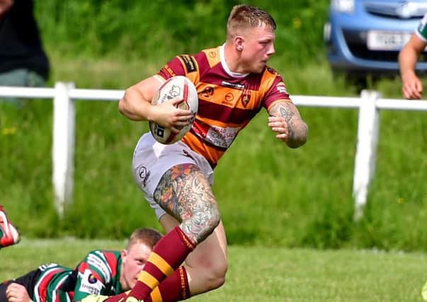George Croisdale was among the try scorers as Dewsbury Moor defeated East Leeds to maintain their promotion push.