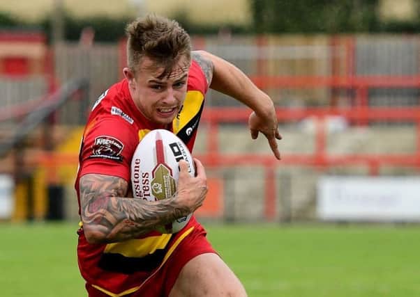 Sam Day's two first half tries were not enough to prevent Dewsbury suffering a narrow defeat to York in their opening Championship game.
