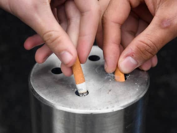 Free health checks are being offered to smokers in some areas of North Kirklees.