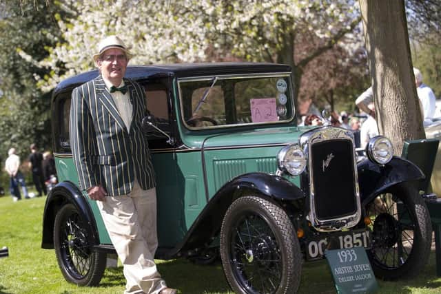 CLASSIC LOOK Mervyn Hoyle proudly shows off his 1933 Austin Seven. (d713p319)