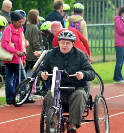 Mayor of Kirklees Martyn Bolt and paralympian Paul Cartwright launched a mixed ability cycling sessions in Liversedge. (D545G324)