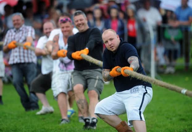 19th August 2012.  2012 Mirfield Show.  The Tug-of-War competition.